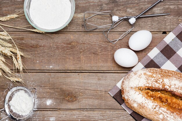 Jak wykorzystać produkty bezglutenowe do wypieku domowego chleba?